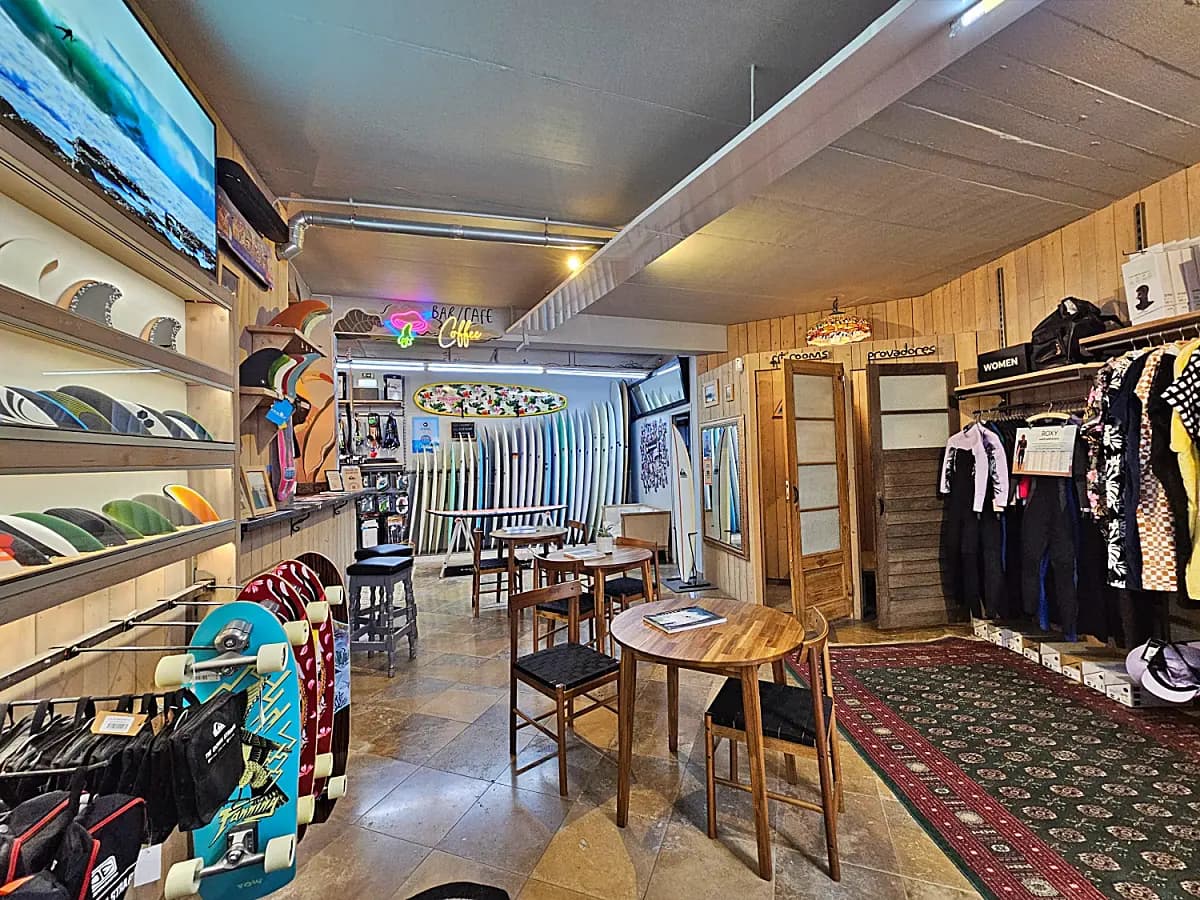 Café seating area at Quiksilver Lagos