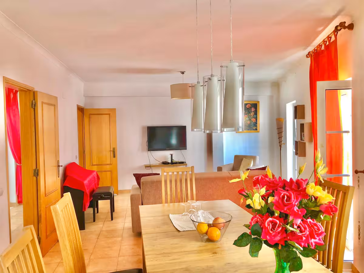 Apartment 1D (1st Floor)